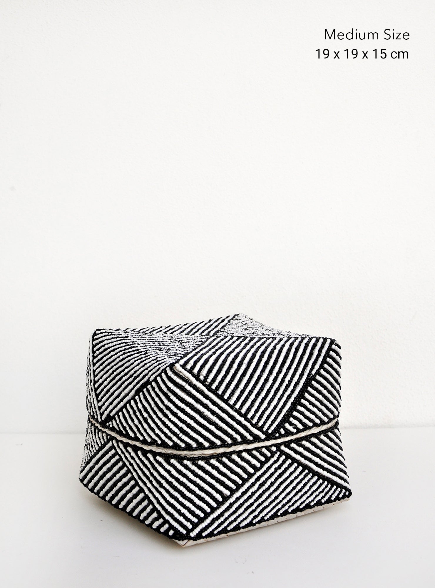 Black & White Beads Box