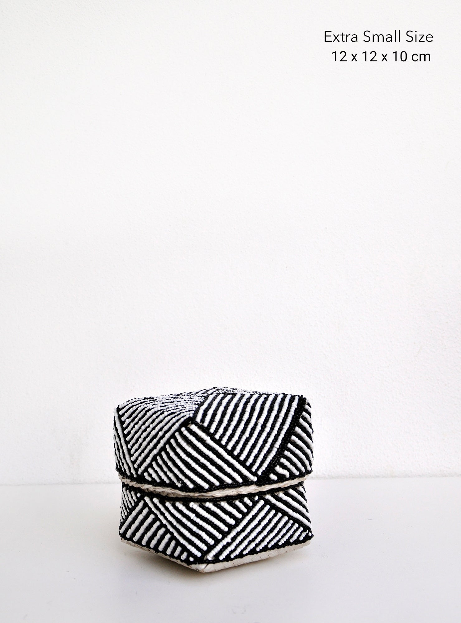 Black & White Beads Box